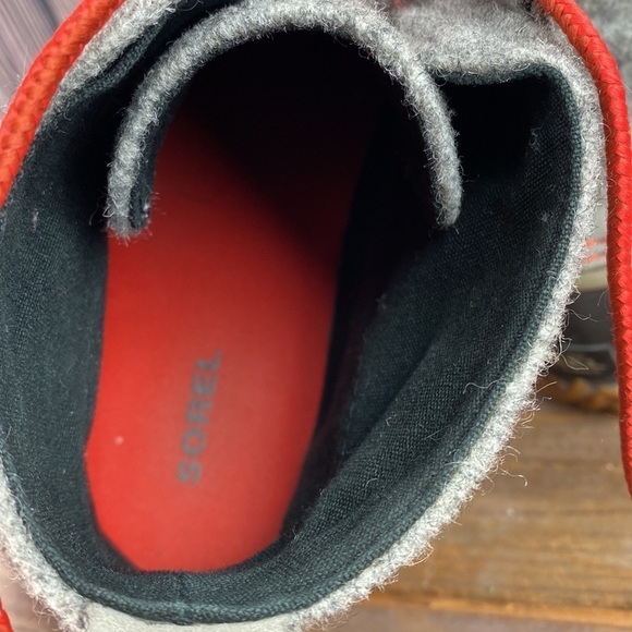 Sorel Gray Boots- Size 8.5 - Picture 11 of 12
